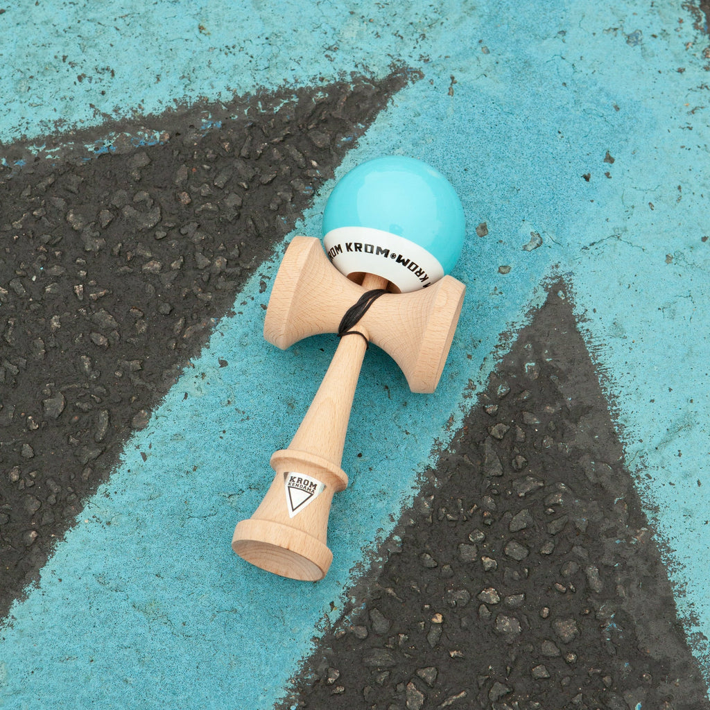 Kendama KROM POP BLUE STICKY
